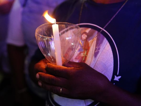 Emoção e fé durante a Romaria dos Homens por Fernando Madeira