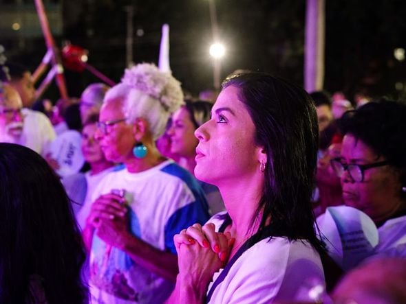 Fiéis se emocionam na Romaria dos Homens por Vitor Jubini