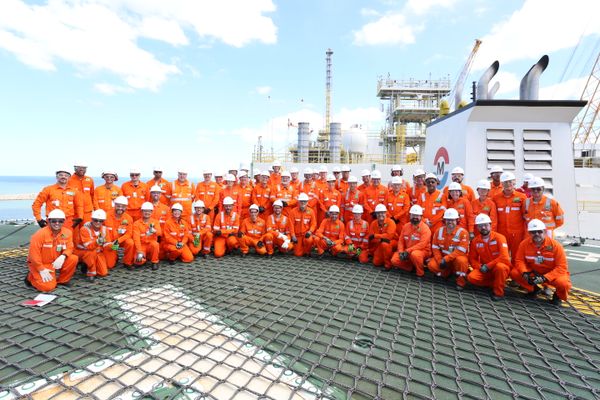Presidente da Petrobras, Jean Paul Prates, a bordo do navio-plataforma (FPSO) Anita Garibaldi, em montagem no Estaleiro Jurong, em Aracruz por Fernando Pereira / Agência Petrobras