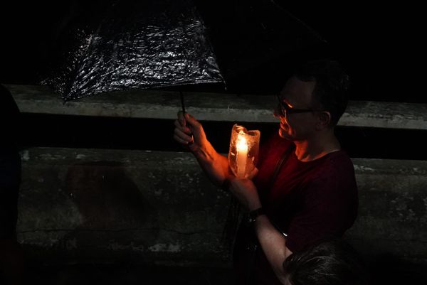 Romaria dos Homens: fiéis caminham pela Segunda Ponte por Fernando Madeira