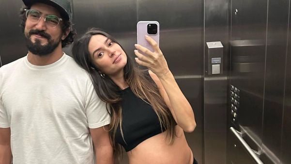 Thaila Ayala e Renato Góes anunciam nascimento da filha Tereza