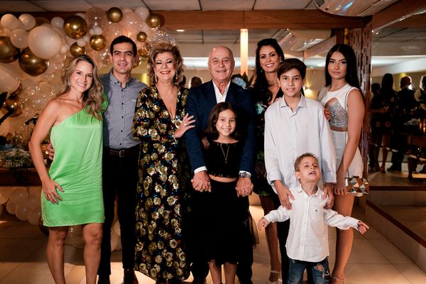 Valéria Nemer e família