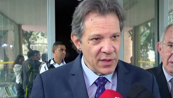 Segundo ministro, cardápio de medidas a produtores brasileiros inclui linha de crédito para setores atingidos pela taxação