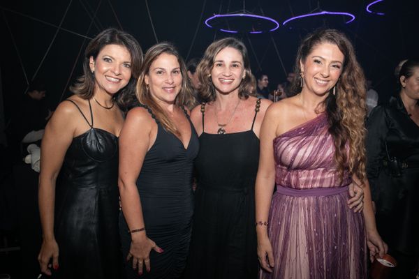 Aniversário de Mariah Assbu