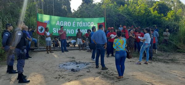 Famílias do MST invadem áreas da Suzano, localizadas no distrito de Jacupemba e em Vila do Riacho, em Aracruz por PM | Reprodução