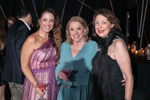 Marianne Assbu, Cida Assbu e Célia Colodette