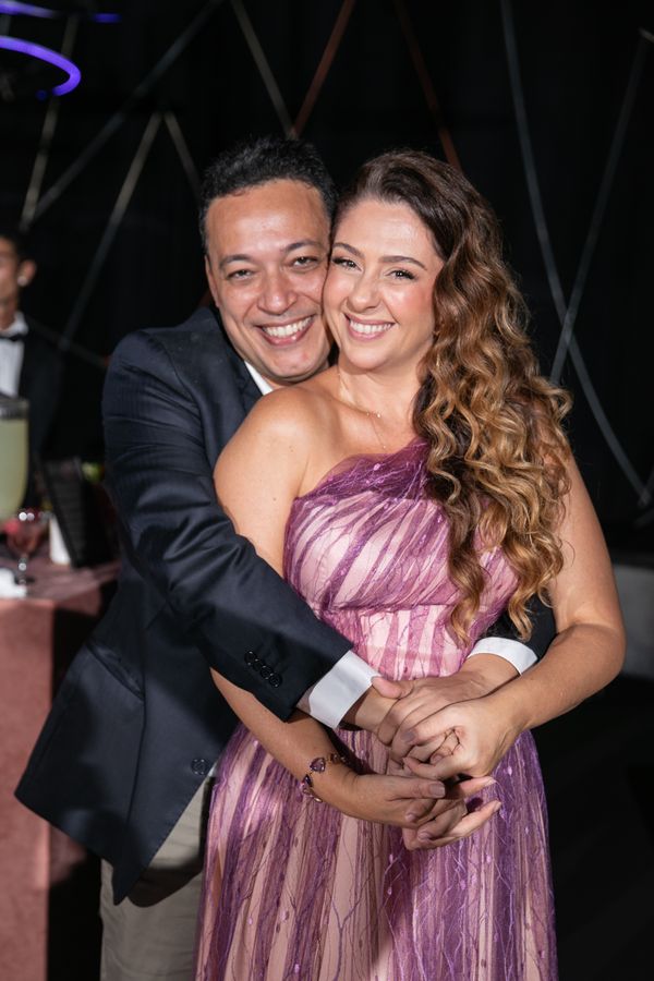 Marianne Assbu e Gildo Rezende Jr.