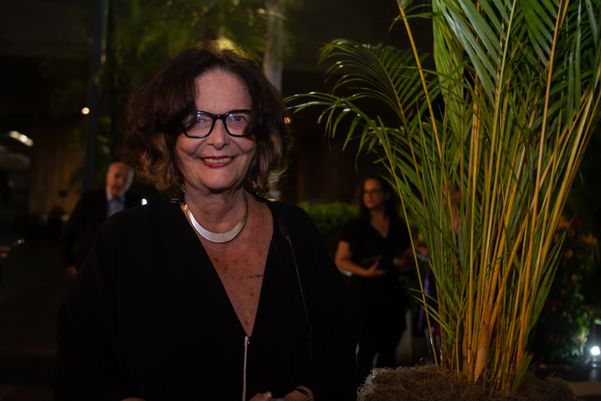 Heloí­sa Helena Oliveira Buarque de Hollanda é eleita para a Academia Brasileira de Letras