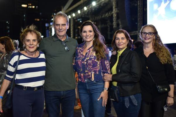 Nancy Moraes,  Marcello Moraes, Leila e Edilza Marchesi e Isabella Silva 