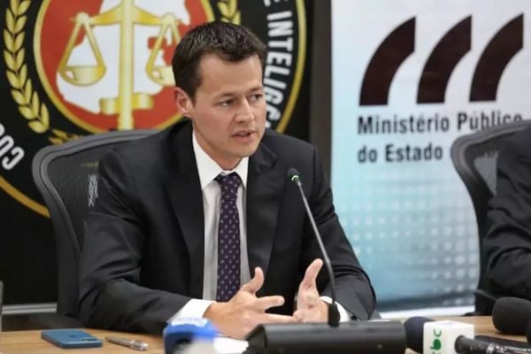Promotor do Ministério Público de Goiás, Fernando Cesconetto explicou a Operação Penalidade Máxima em entrevista coletiva