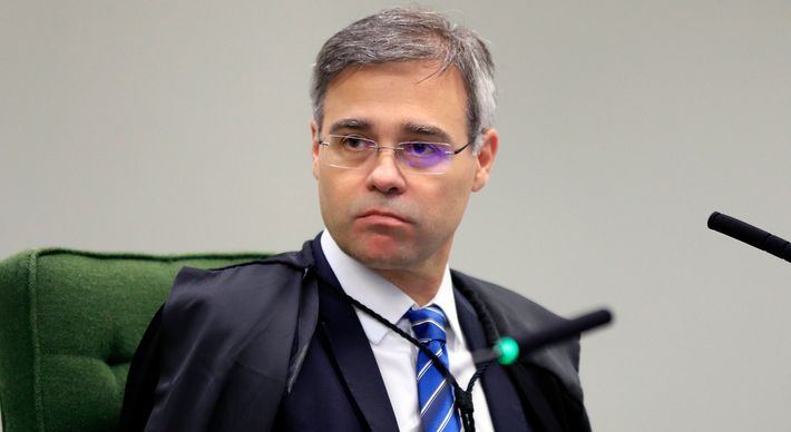 Ministro indicado pelo ex-presidente Bolsonaro afirma diferenciar os vândalos que invadiram sedes dos Poderes do grupo que estava acampado no QG do Exército