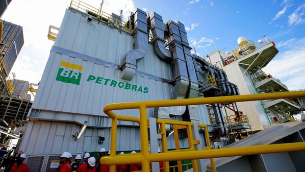 O Plano de Negócios Petrobras 2025-2029, divulgado nesta sexta-feira (22) pela companhia, prevê US$ 111 bilhões em investimentos nos próximos cinco anos