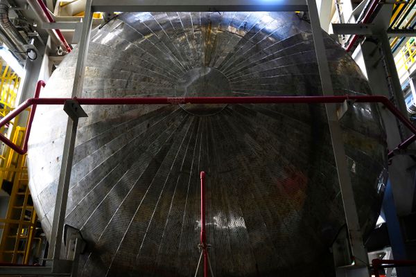  Anita Garibaldi, navio-plataforma da Petrobrás no Estaleiro Jurong, em Aracruz por Fernando Madeira