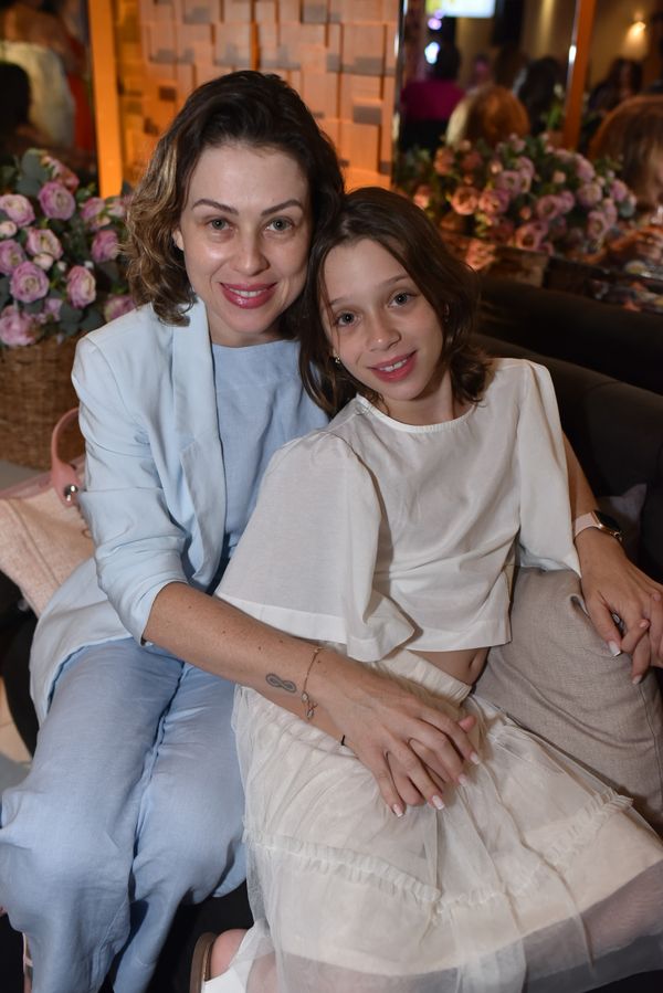 Gabi Iamonde e a filha Clara