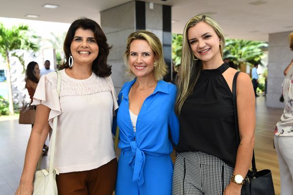 Ruth Rebello, Potira Manhãe e Juliana Reissinger 