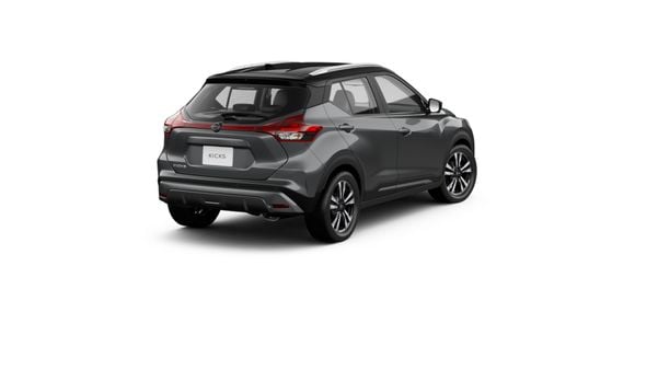 Kicks Exclusive 2024 Cinza com Teto Preto por Nissan/Divulgação