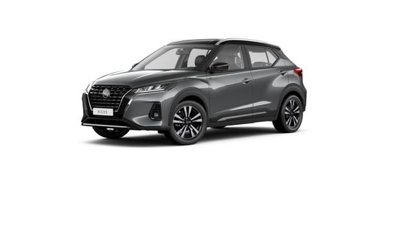 Kicks Exclusive 2024 Cinza com Teto Preto por Nissan/Divulgação