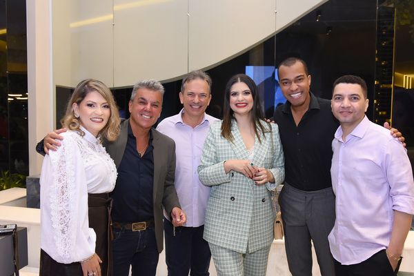 Aline Gomes, Ivan Aguilar, Rodrigo e Joana Barbosa< Marlon Vianna e Welton Gomes 