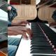 No Shopping Boulevard, em Vila Velha, Hellinho Martins mostra seu talento com o piano