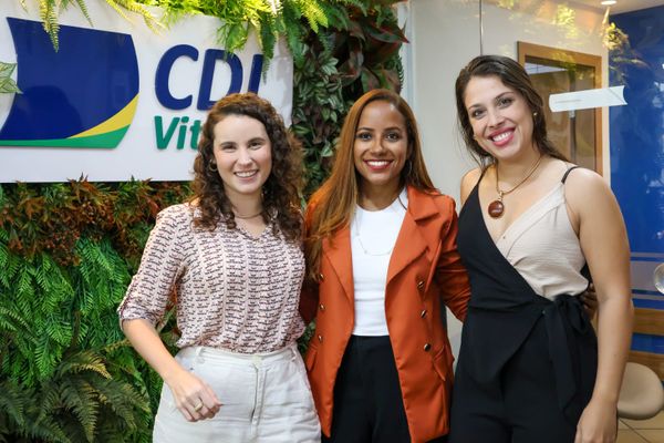 Juliana Silveira, Sara Maiza e Chris Badke 