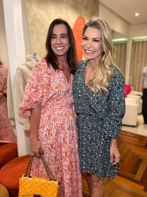 Luciana Almeida e Renata França