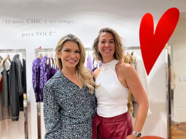 Renata França e Maya Meneguelli