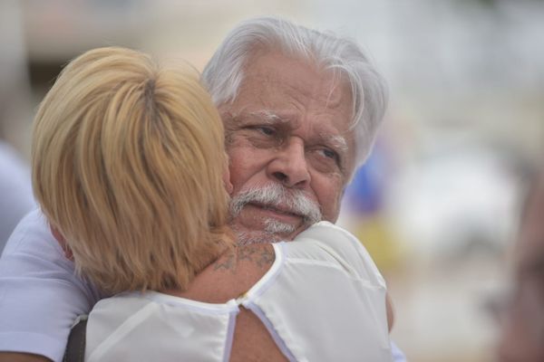 Familiares e amigos do músico Guilherme Rocha realizam manifestação contra a violência por Ricardo Medeiros