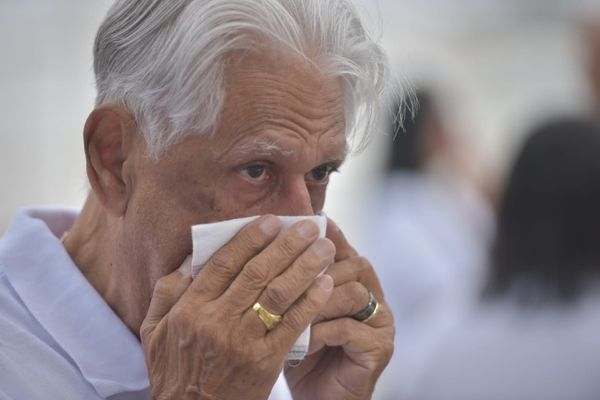 Familiares e amigos do músico Guilherme Rocha realizam manifestação contra a violência por Ricardo Medeiros