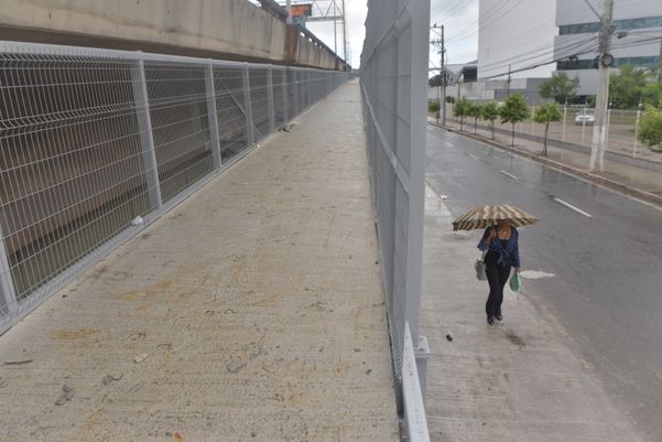 Rampa de acesso à ciclovia da Terceira Ponte sentido Vitória a Vila Velha por Ricardo Medeiros