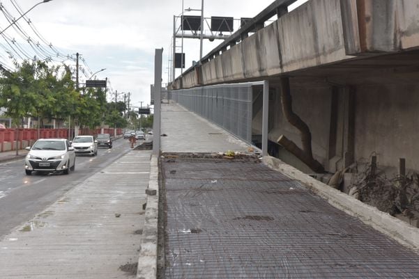 Rampa de acesso à ciclovia da Terceira Ponte sentido Vitória a Vila Velha por Ricardo Medeiros