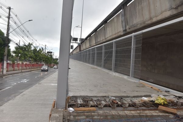 Rampa de acesso à ciclovia da Terceira Ponte sentido Vitória a Vila Velha por Ricardo Medeiros