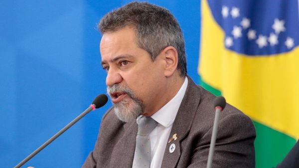 Coronel Elcio Franco, ex-número 2 do Ministério da Saúde