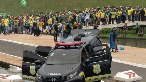 A história e a memória existem para que não nos esqueçamos de que tudo aquilo que fazemos tem consequências, para o bem e para o mal, e que há caminhos que não podem ser trilhados sob pena de ultrapassarmos os limites éticos e civilizatórios