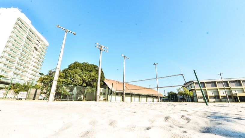 Conheça o complexo Esportivo Jayme Navarro de Carvalho