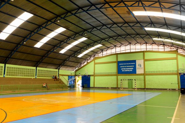 Ginásio Poliesportivo Paulo Valiate Pimenta
 por Fernando Madeira