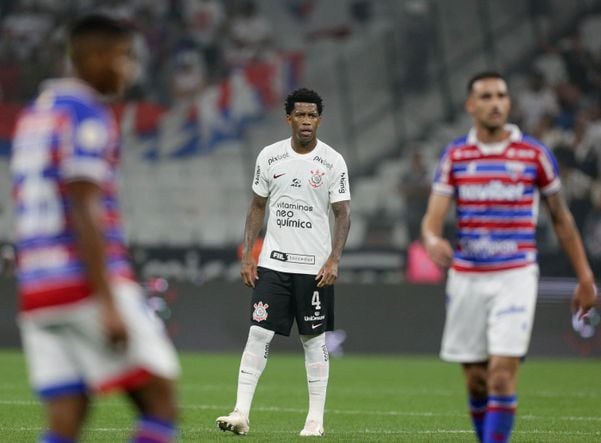 Corinthians 1 x 1 Flamengo - Na Neo Química Arena deu empate entre