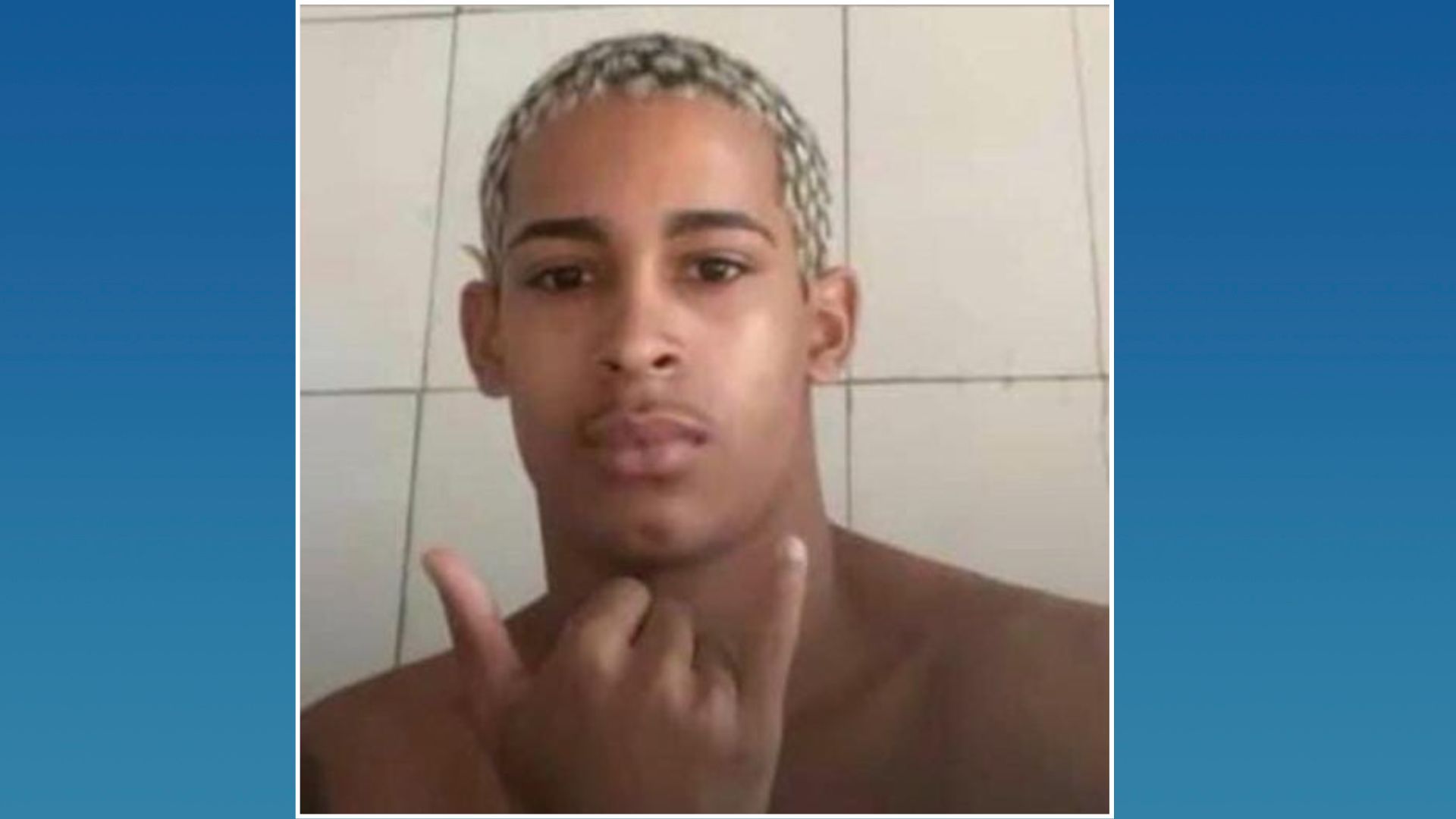 À Polícia Militar, a mãe do adolescente de 17 anos relatou que o filho estava em uma região conhecida como Paiol, em Itacibá, Cariacica quando foi alvejado por criminosos envolvidos com o tráfico de drogas, na noite dessa segunda-feira (8)