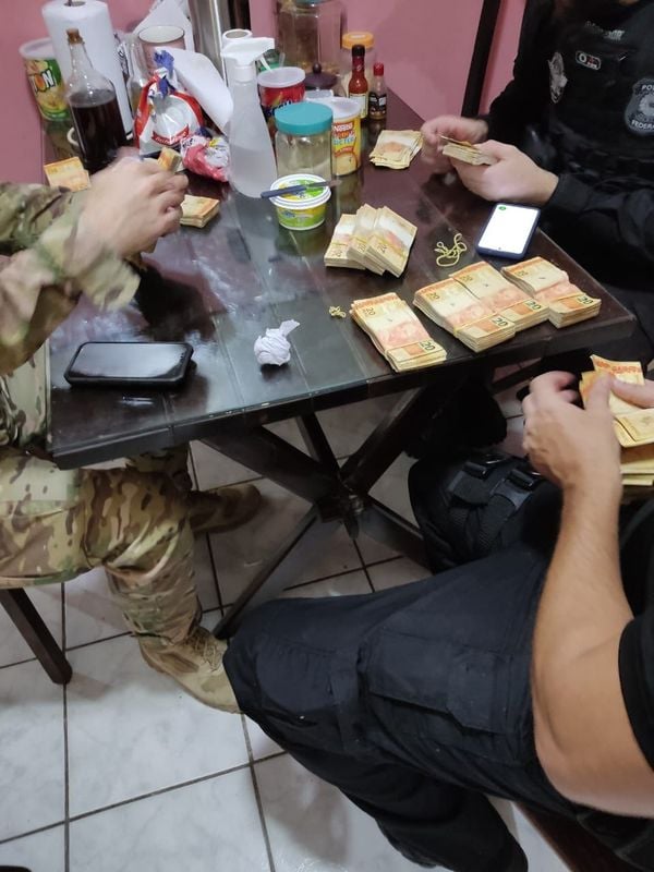 Casa de mergulhador em Vitória foi alvo de busca e apreensão realizada pela Polícia Federal  por Polícia Federal