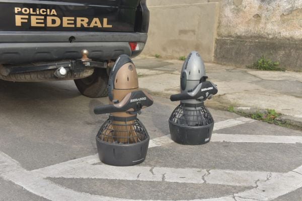 PF faz operação e cumpre mandado em casa de mergulhador capixaba preso por Ricardo Medeiros