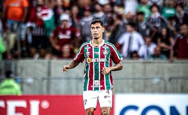 Vitor Mendes em jogo do Fluminense pela Libertadores