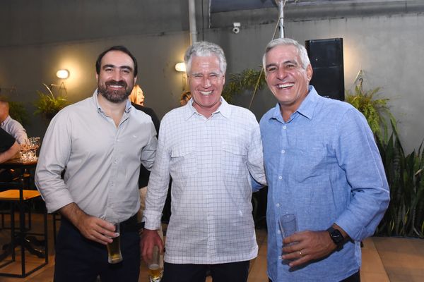 Eduardo Ambrósio, Andreas Schilte e Sandro Abreu