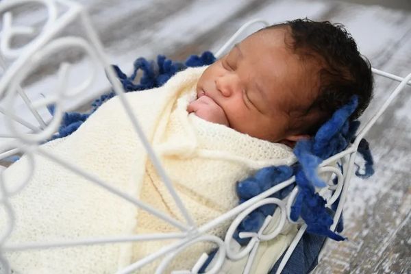 Bebês filhos de detentas do ES ganham ensaio fotográfico  por Divulgação/Sejus