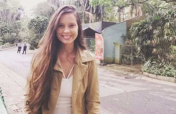 Ana Carolina Rocha Kurth, de 24 anos, morta a facadas em casa, no Centro de Vitória