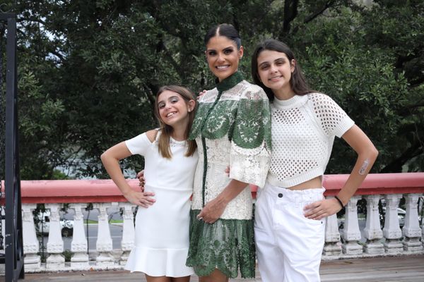 Camila Resende e as filhas  Sofia e Alice