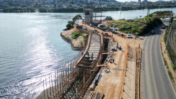 Atualmente, segundo a administração municipal, a obra está 55% concluída