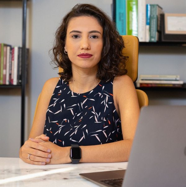 Renata Bravo, idealizadora do coletivo Juntas e Seguras e mestra em Direitos e Garantias Fundamentais