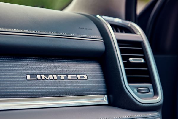 Detalhe do interior do veículo por Ram/Divulgação