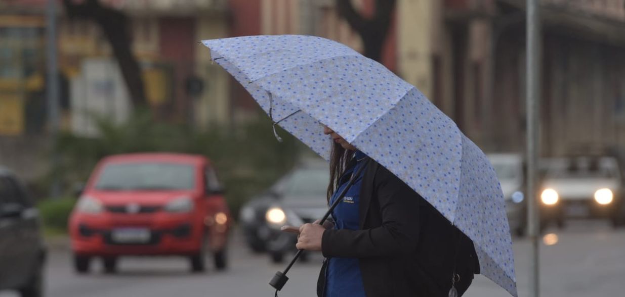 Avisos foram emitidos pelo Instituto Nacional de Meteorologia na manhã desta terça-feira (4) e têm validade até a manhã de quarta-feira (5)