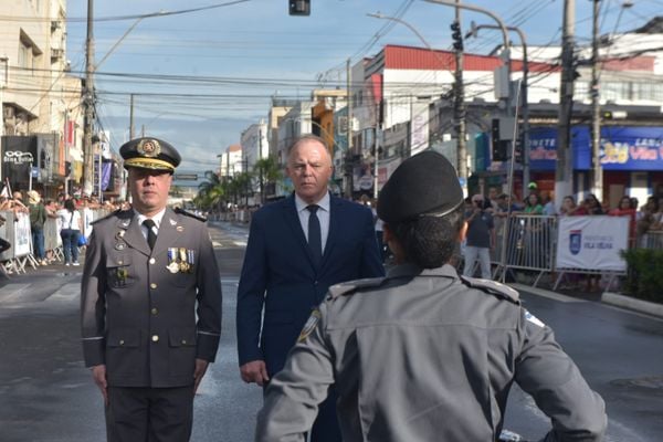 Desfile cívico em comemoração aos 488 anos de Vila Velha, nesta terça-feira (23) por Ricardo Medeiros