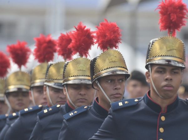 Desfile cívico em comemoração aos 488 anos de Vila Velha, nesta terça-feira (23) por Ricardo Medeiros